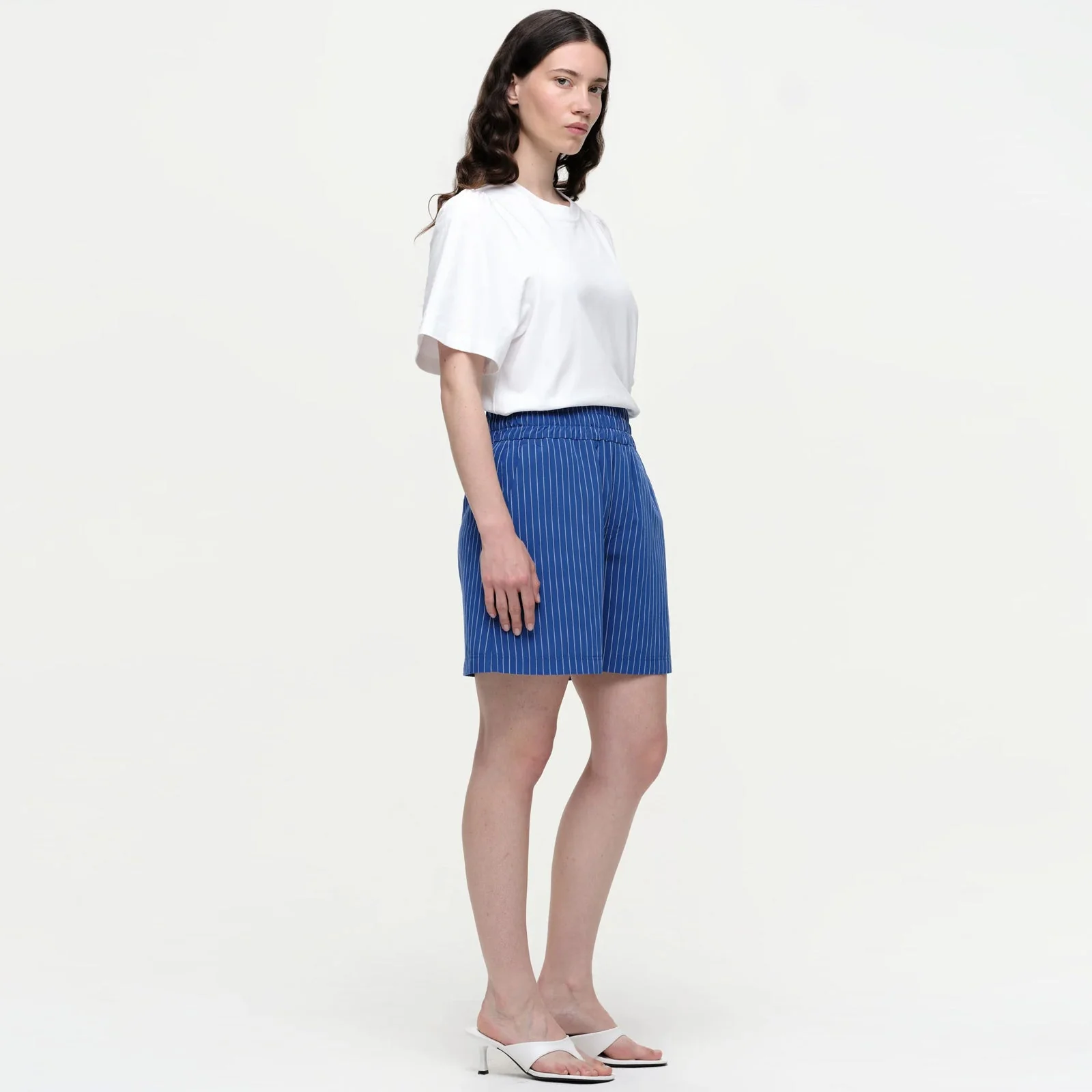Ollel Shorts electric blue