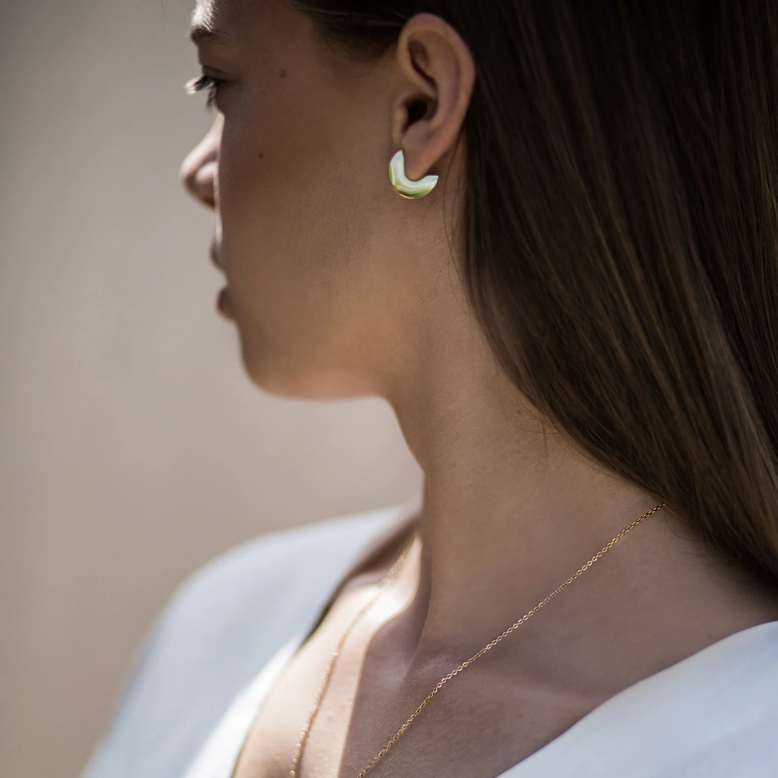 Bold Earrings gold - Image 3