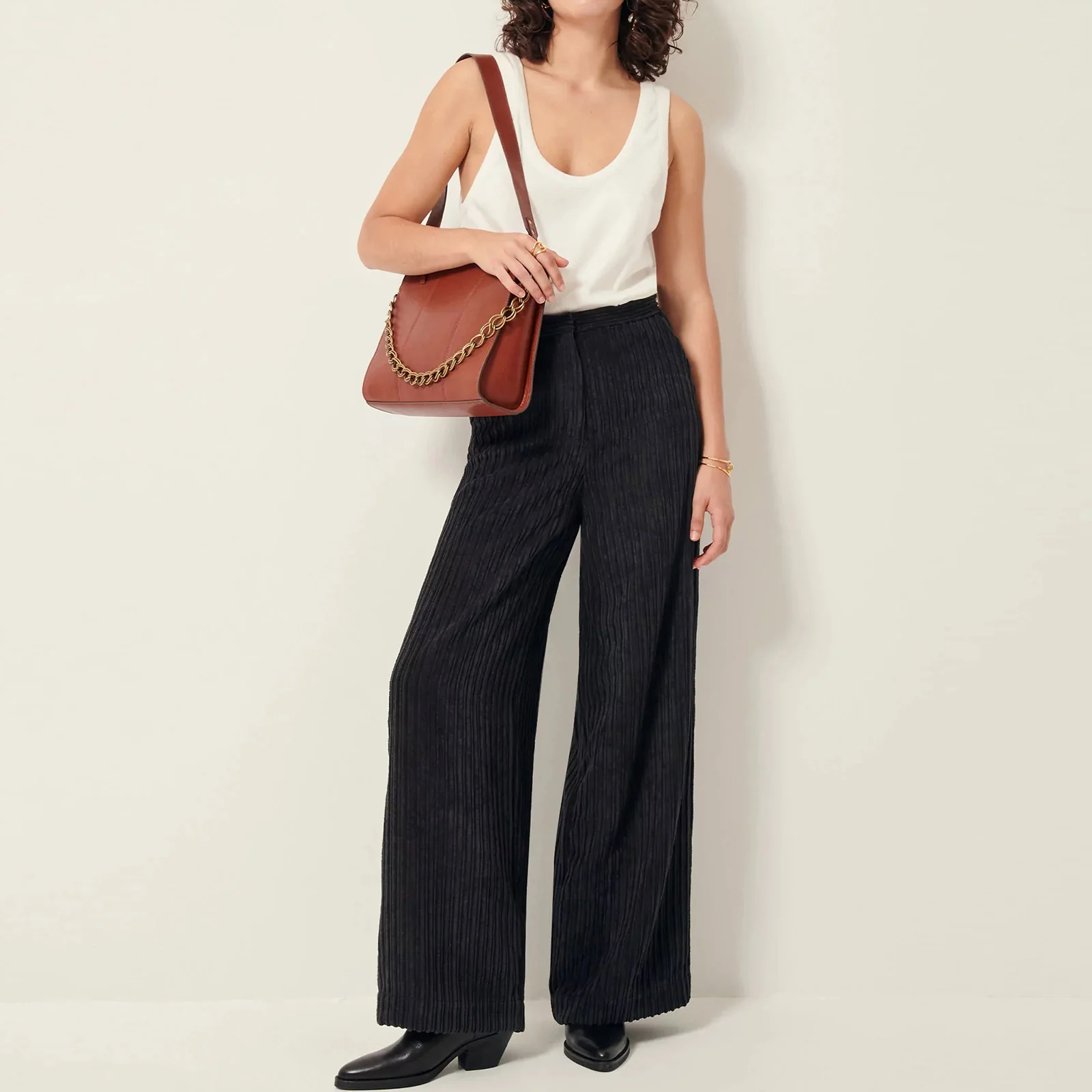 Cap East Trousers black - Image 2