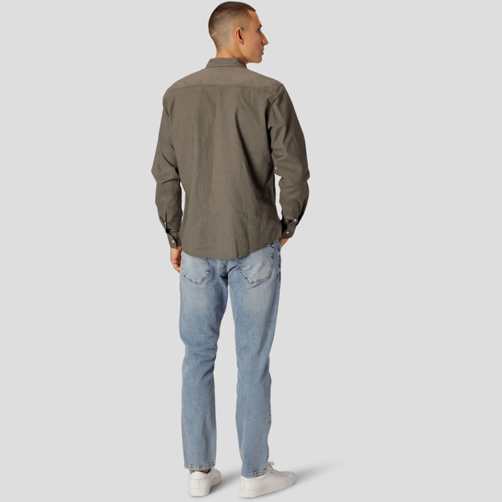 Clean Cut Linen Shirt dusty green - Image 3