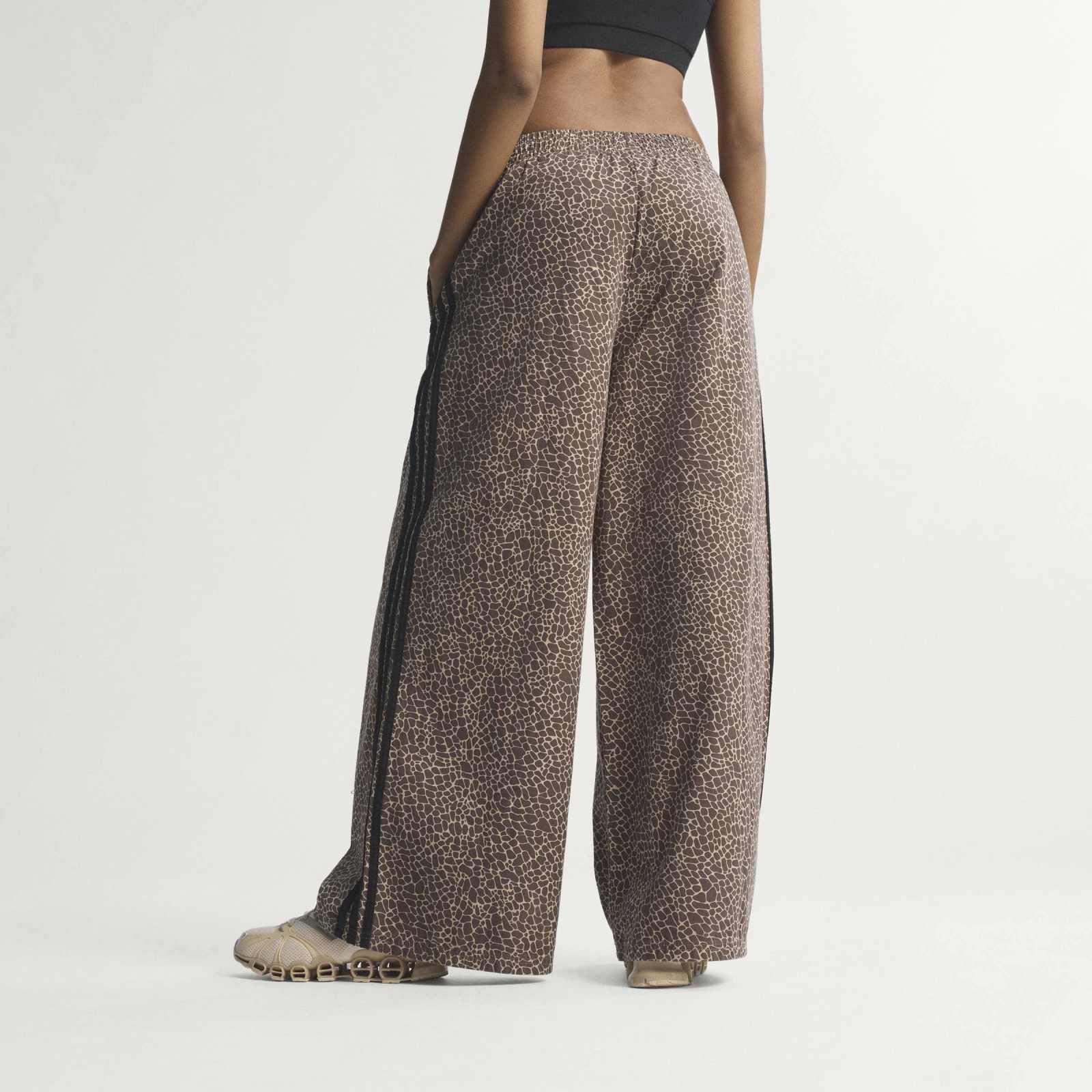 Firebird Oversized Denim Pant earth strata/stone khaki - Image 3