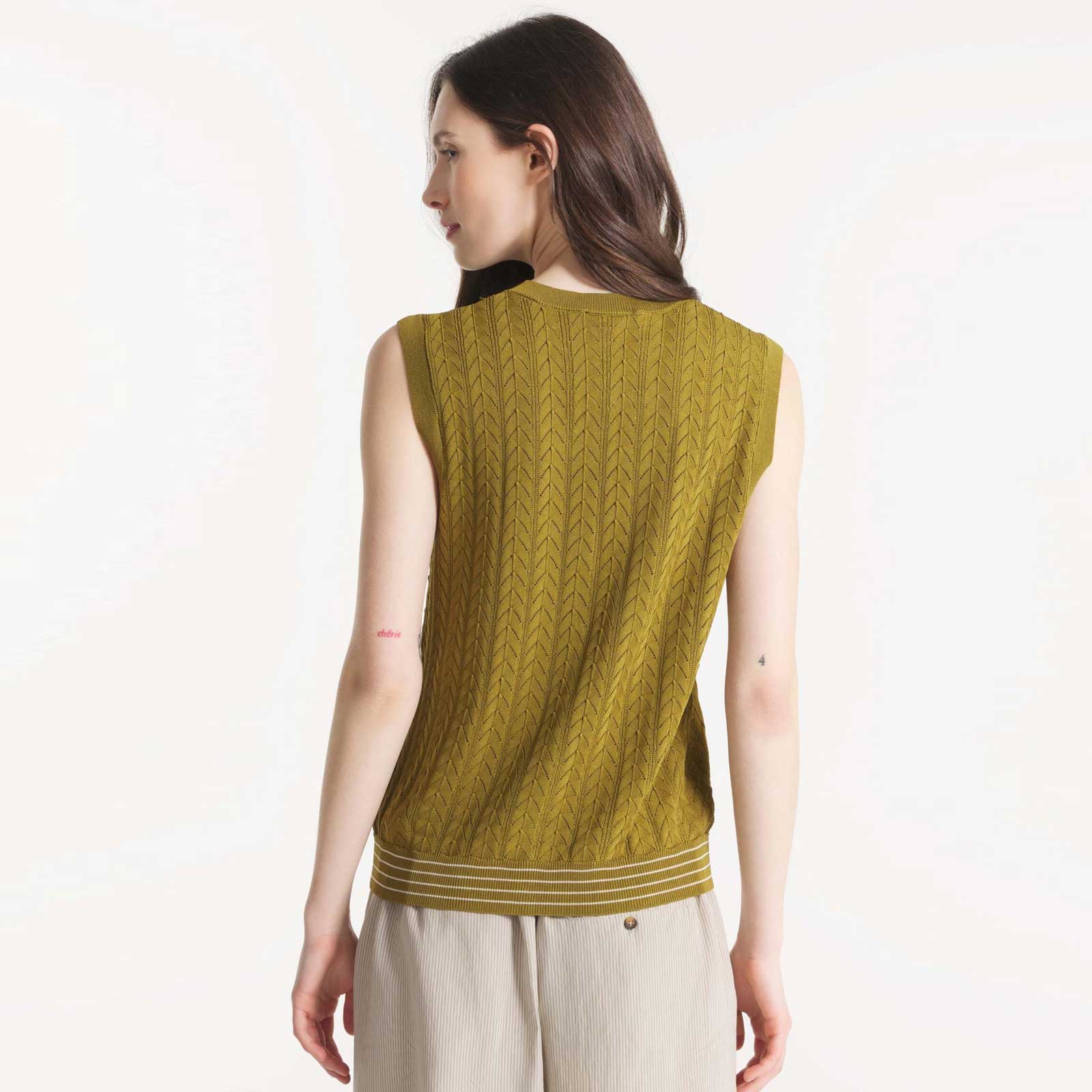 Gila Sleeveless Jacquard Sweater kaki - Image 2