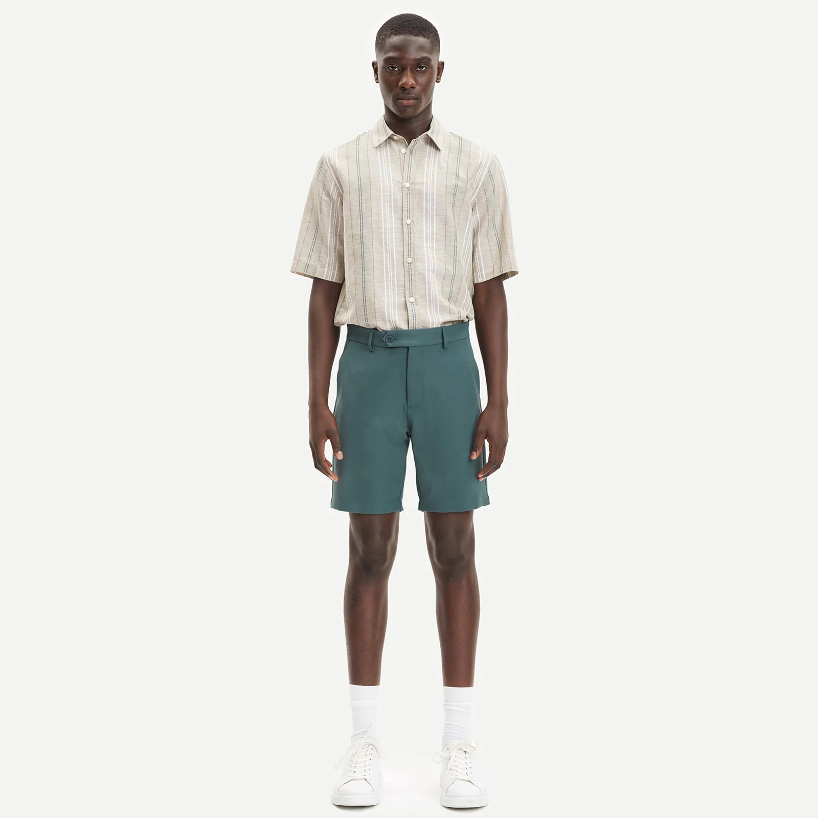 Hals Shorts urban chic - Image 2