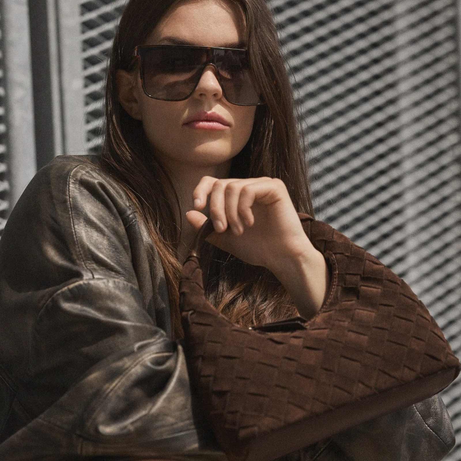 HaymaMBG Suede Weave Handbag dark brown - Image 3
