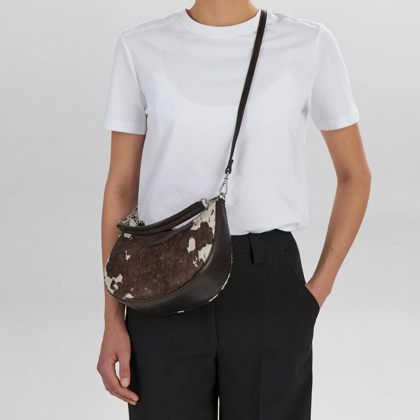HeliaMBG Crossbody Bag cow print - Image 4