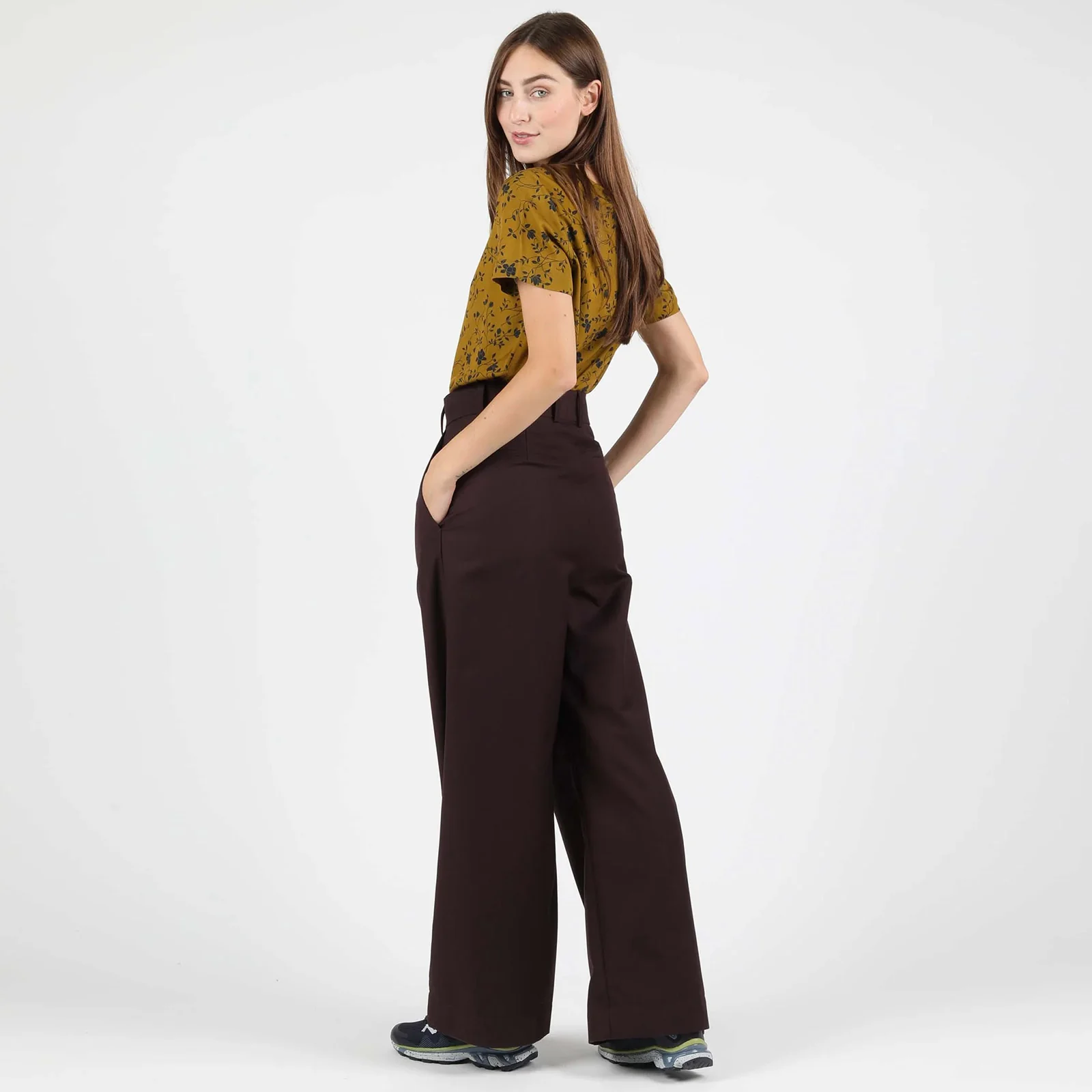Hella Short Sleeve Shirt cinnamon - Image 3