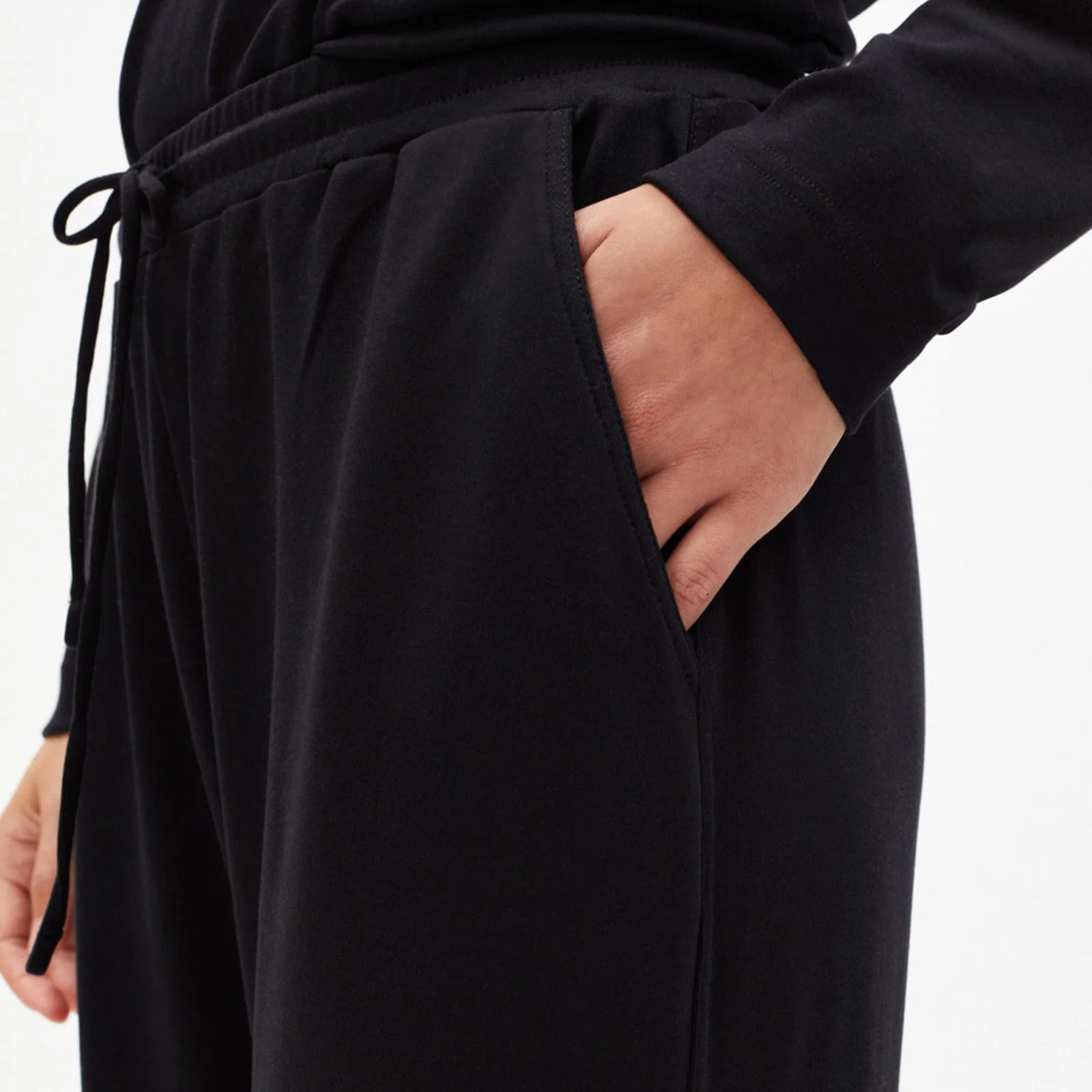 Kaaia Pants black - Image 3