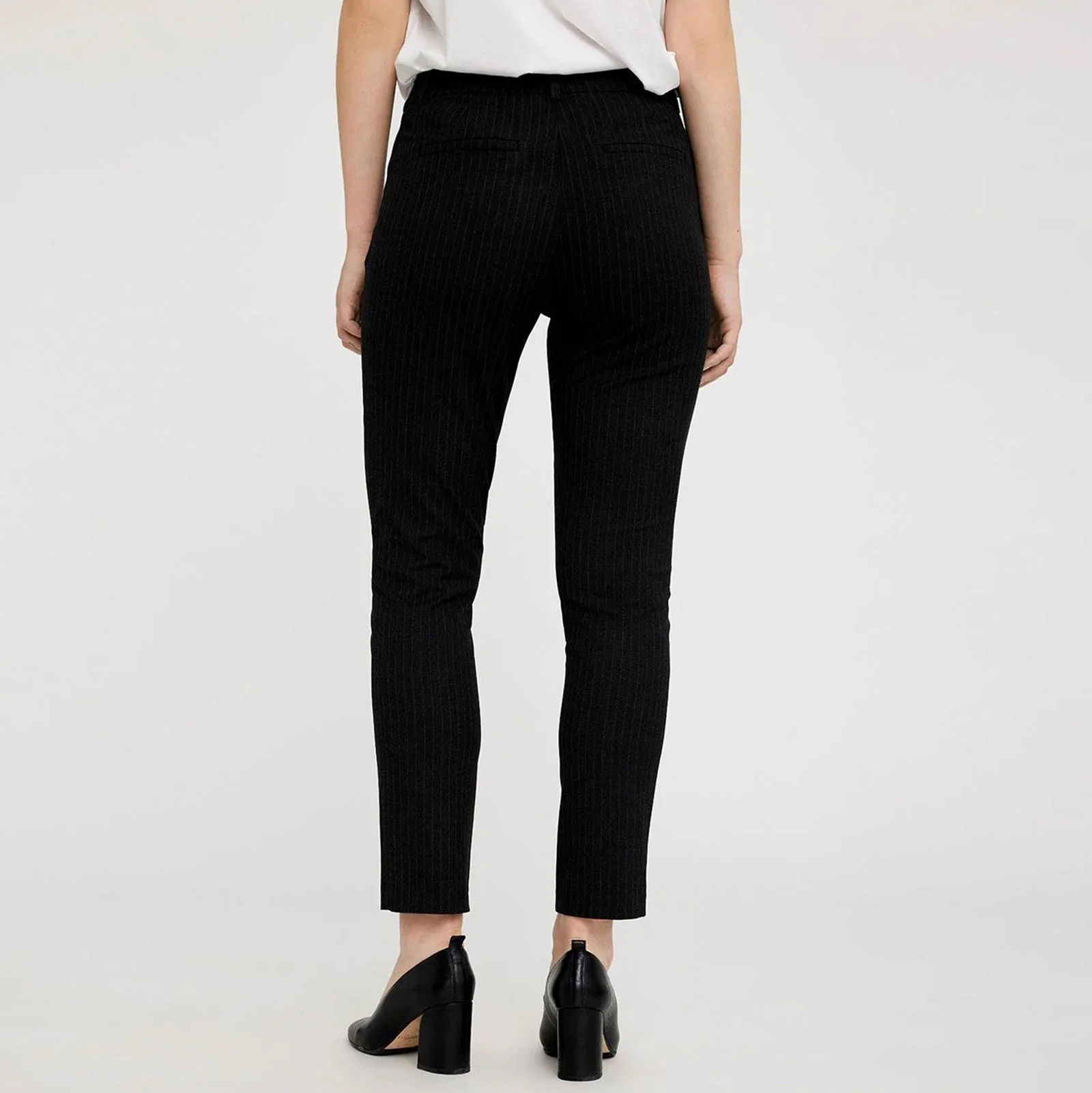 Kylie Crop Trousers 553 charcoal pinstripe - Image 4