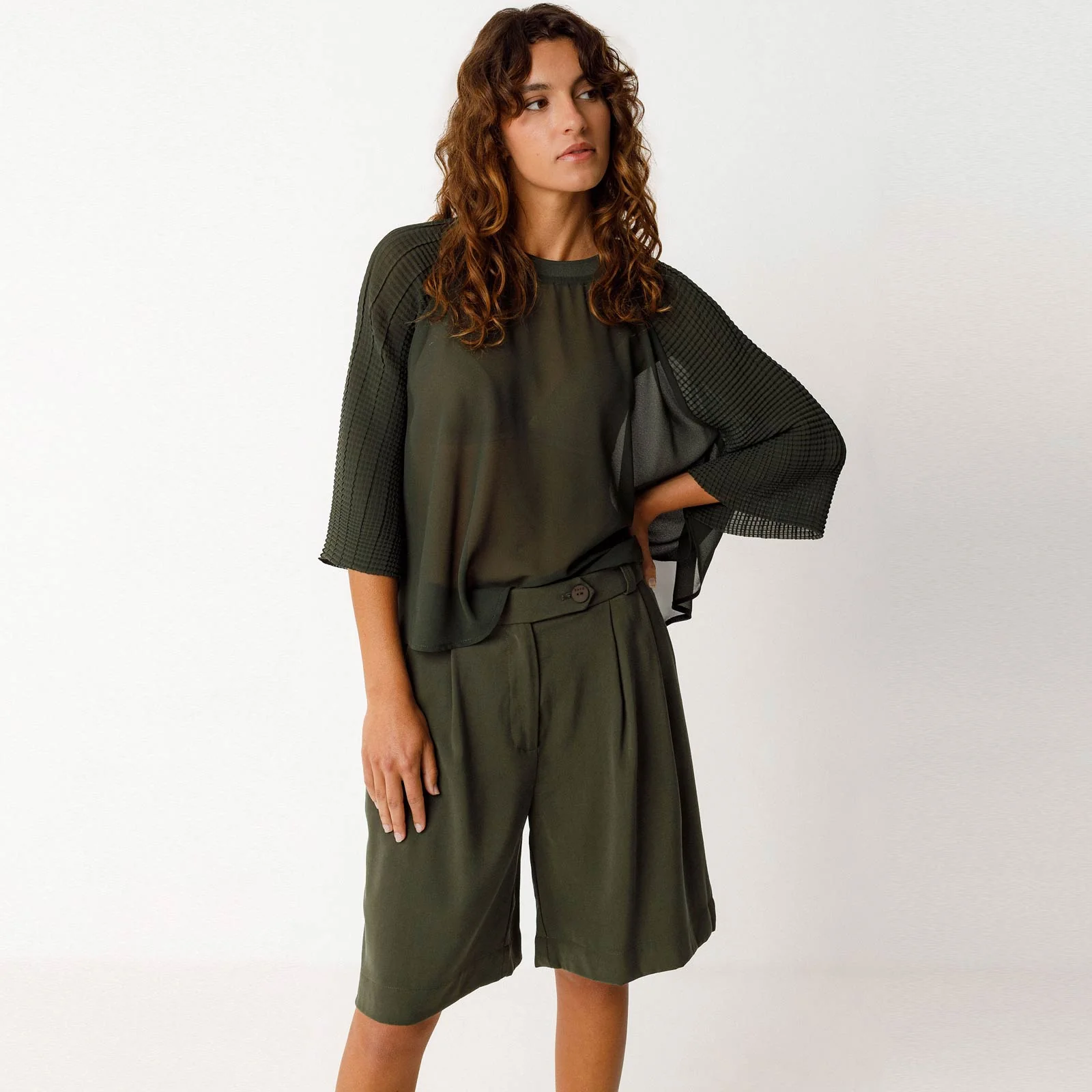 Laida Shorts bottle green