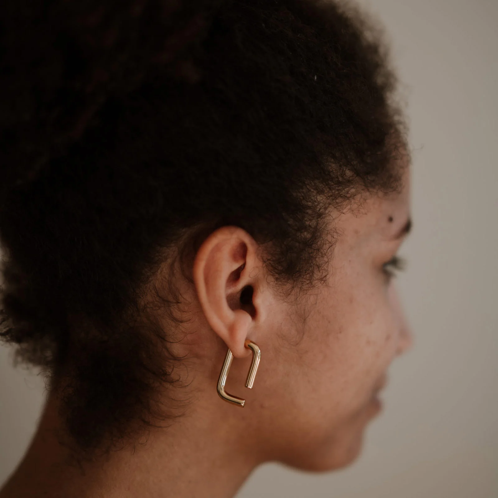 Linked Earrings gold - Image 3
