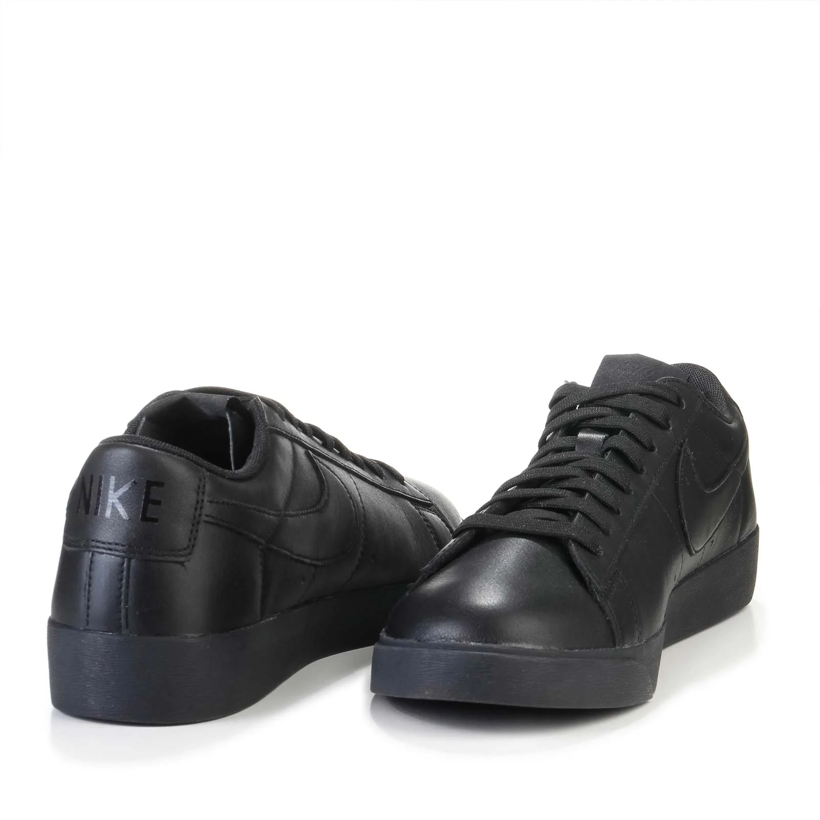 W Blazer Low LE black/black/black - Image 3