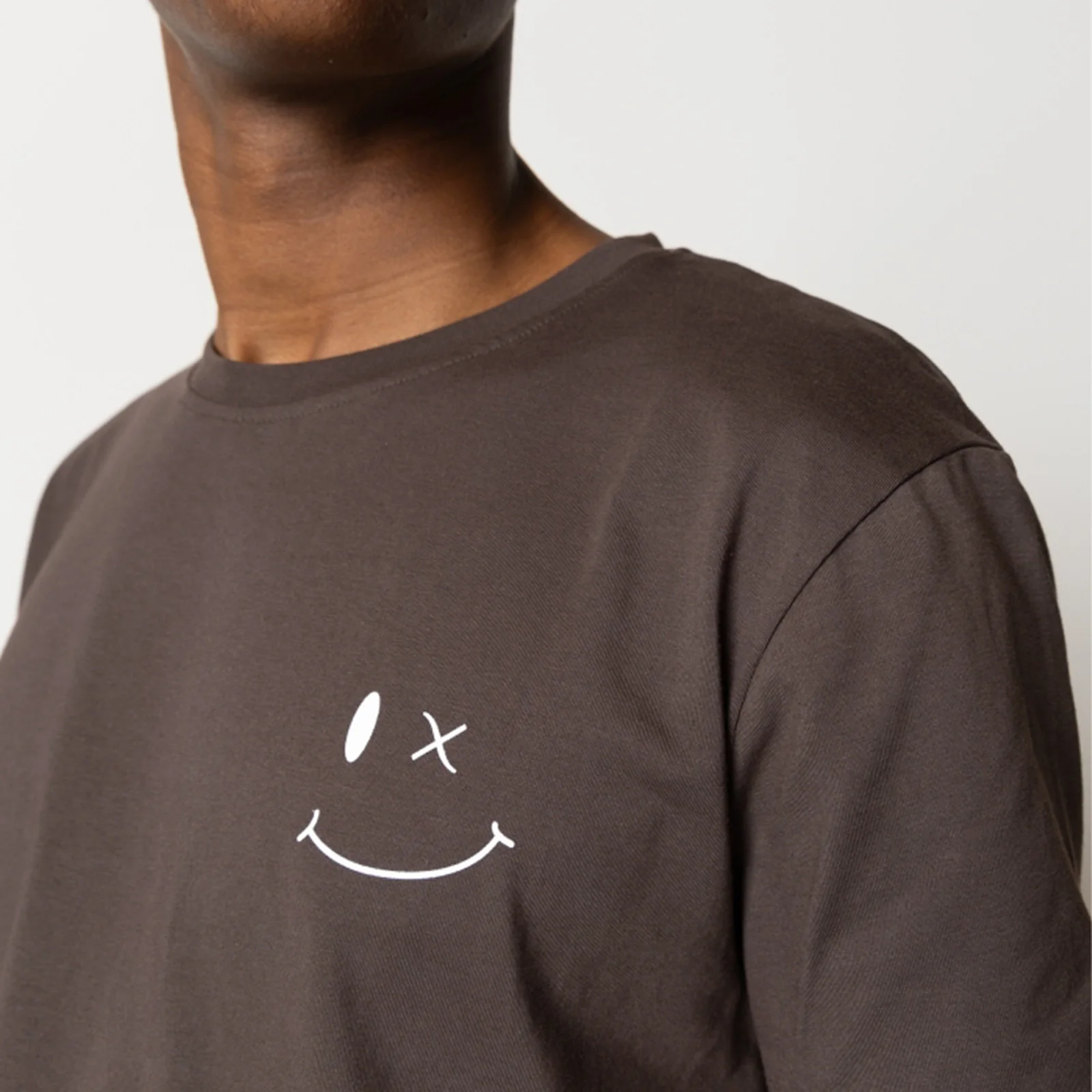 Patrick Organic Cotton T-Shirt dark brown - Image 2