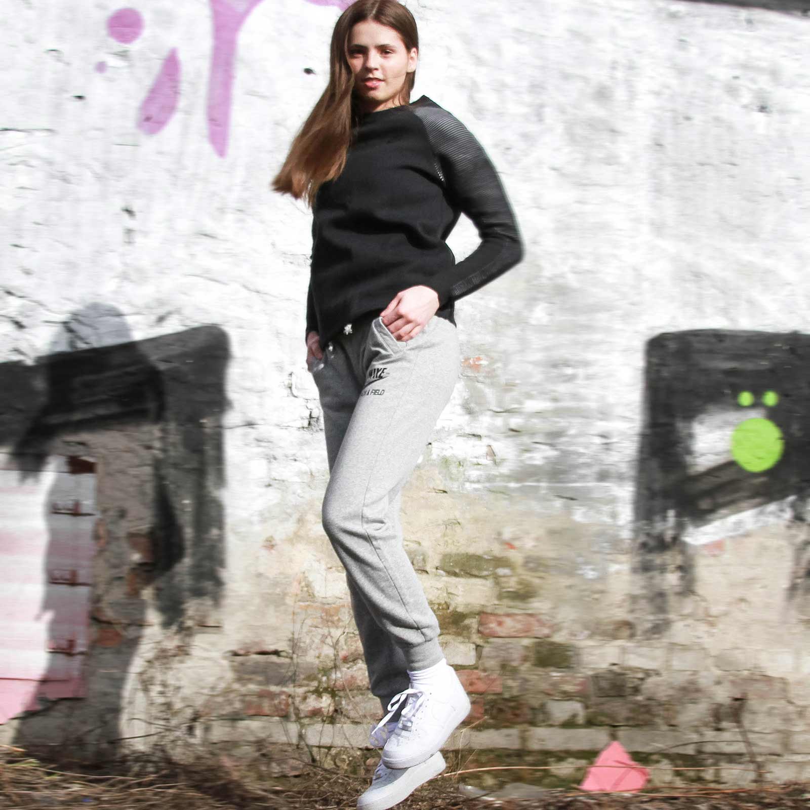 RU NTF Read Vintage Cuff Sweat Pants - Image 4