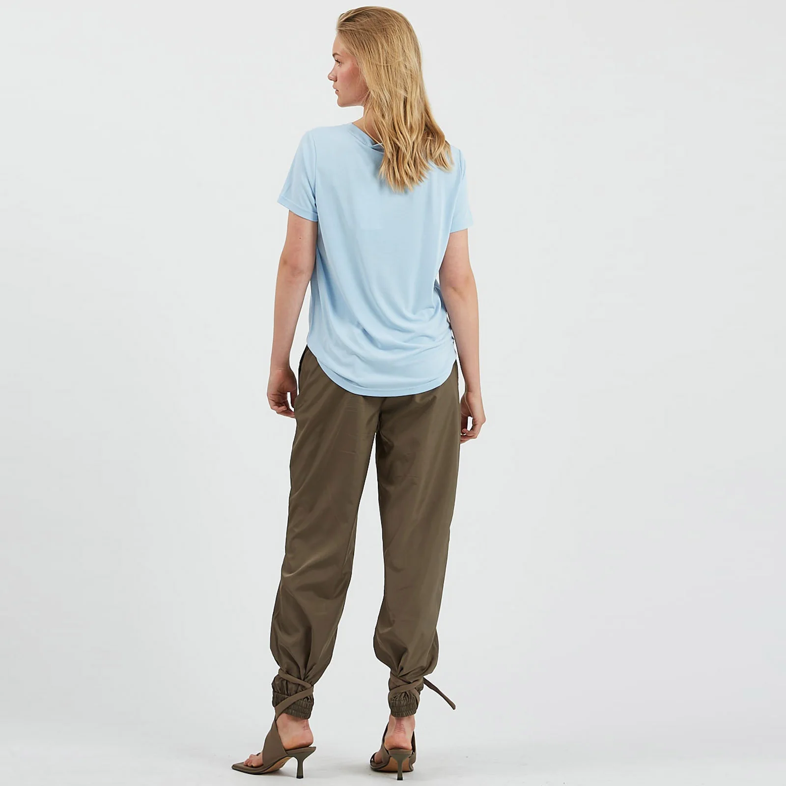 Rynah Top chambray blue - Image 4