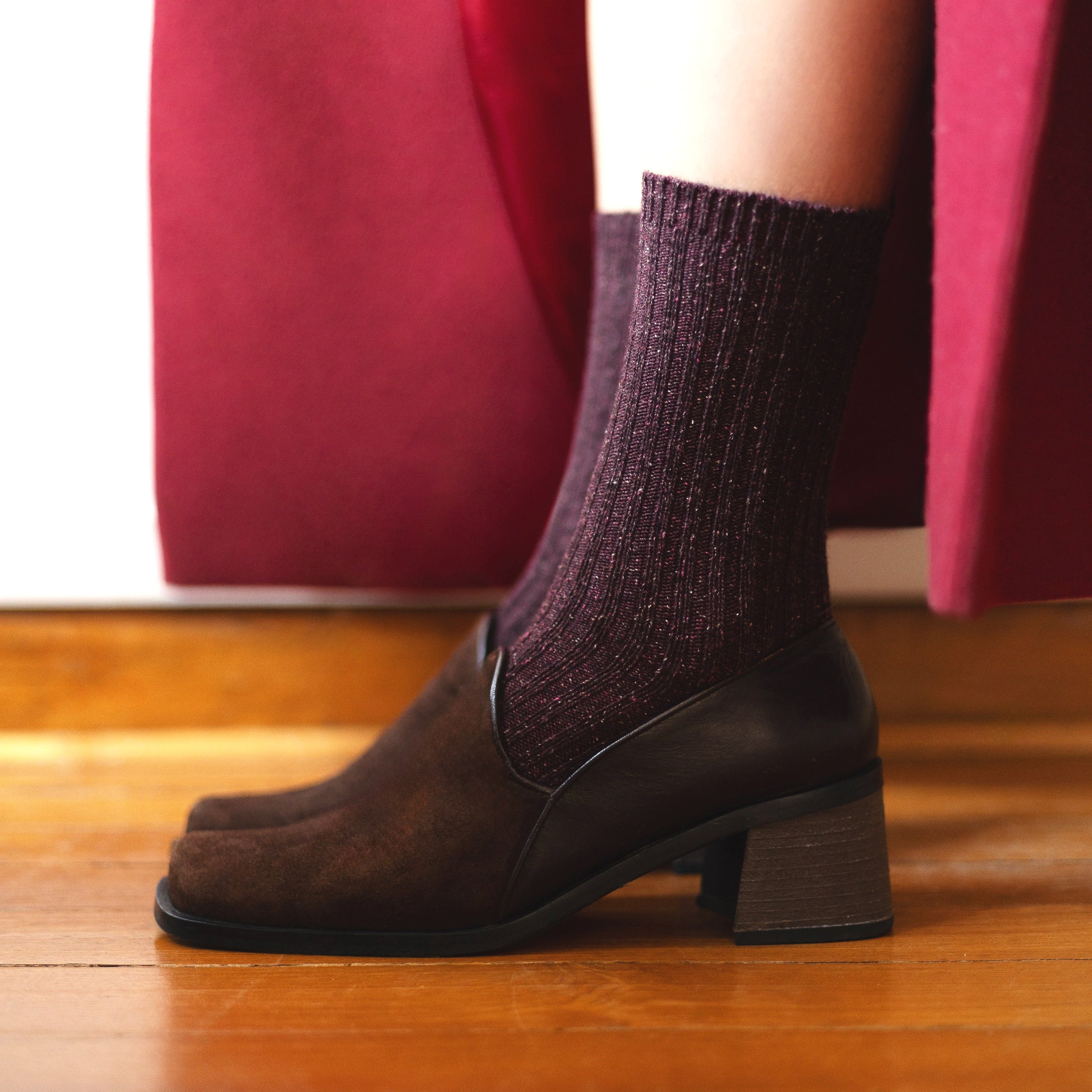 Silk Socks burgundy - Image 3