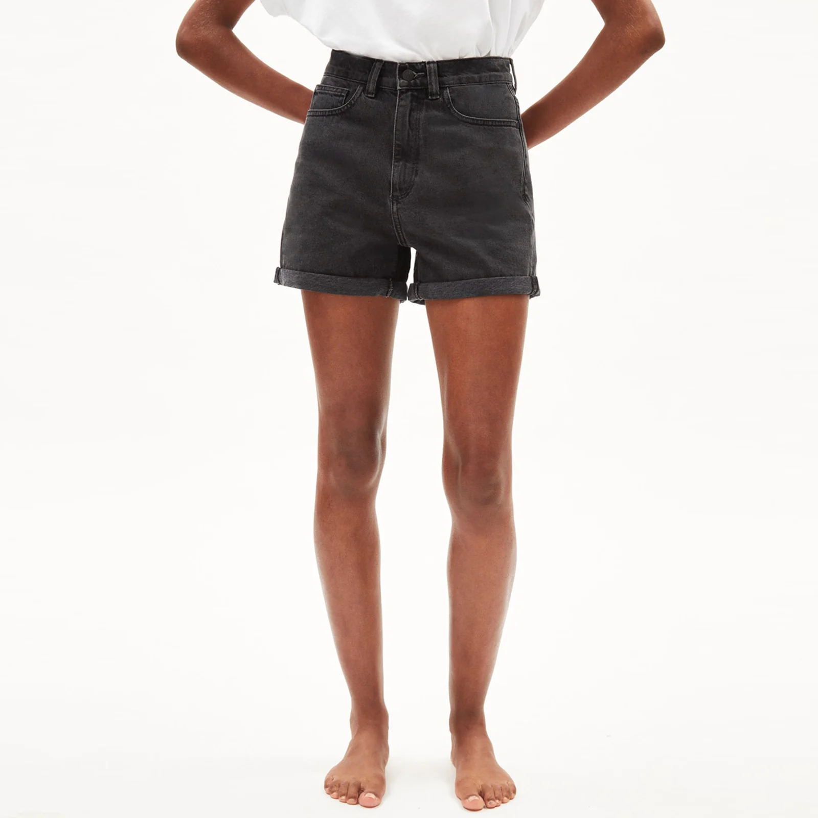 Sviaa Shorts ebony black