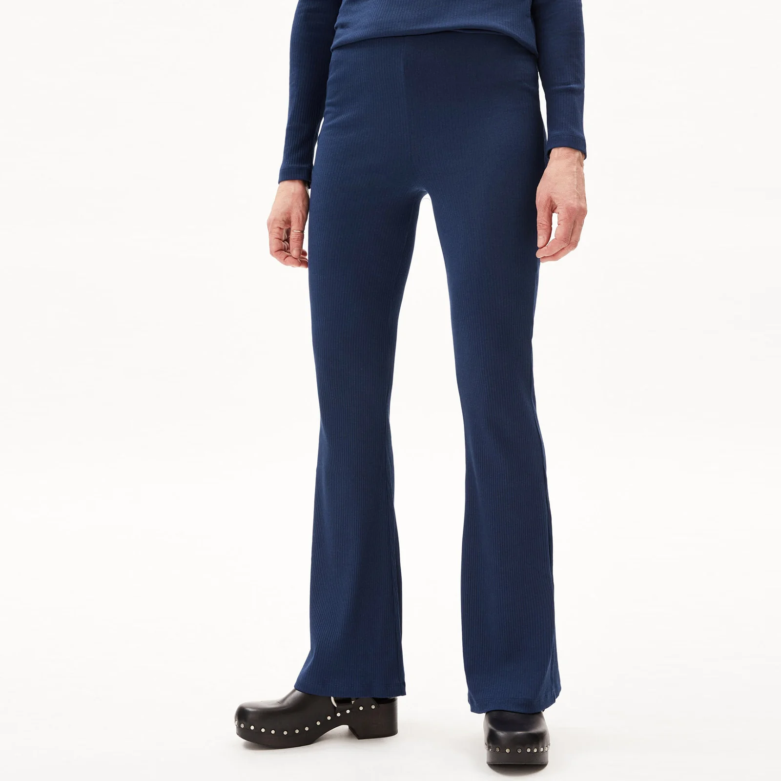 Taminaara Pants deep sea blue - Image 2